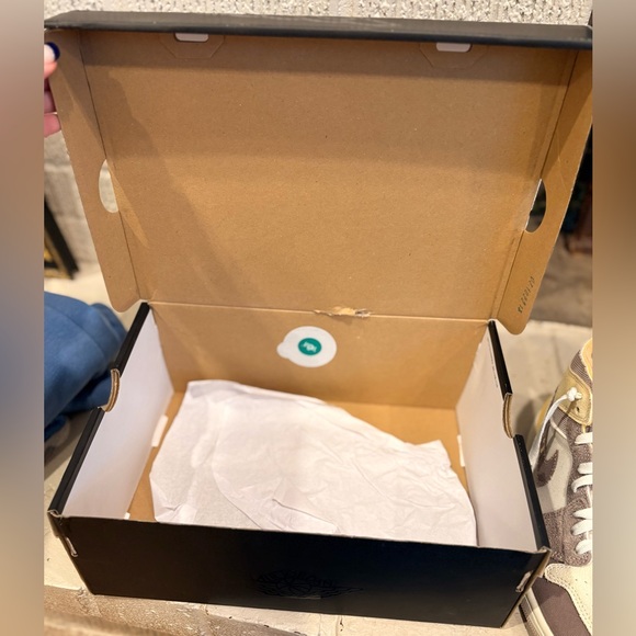 Air Jordan 1 Mid SE Craft “Taupe Haze” US 8 w/ OG Box- Authentic! - Picture 10 of 12